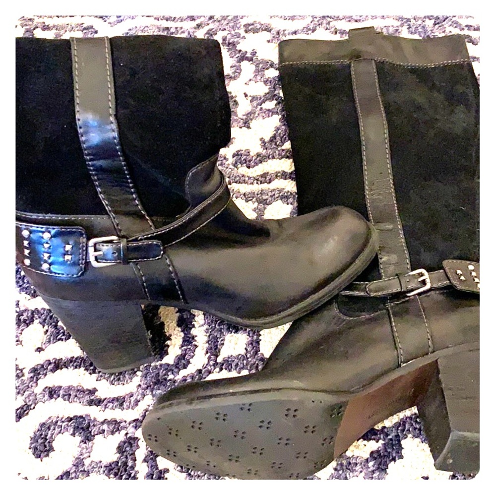 Naturalizer Black Leather & Suede Boots